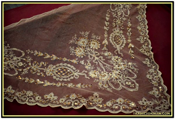 Lace - Embroidery