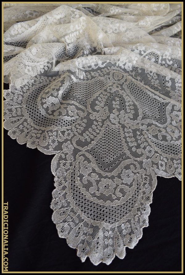 Mantilla o velo amantillado o velo de novia de encaje